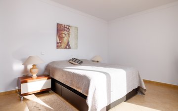Property slide 28