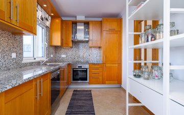 Property slide 21