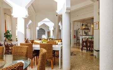 Property slide 32