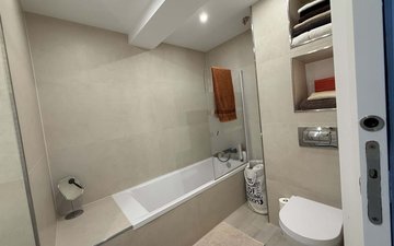 Eigenschaftsfolie 16