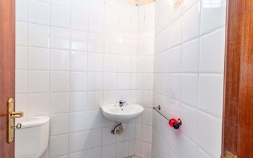 Property slide 39