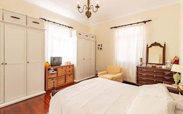 Property slide 17