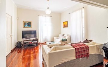 Property slide 25