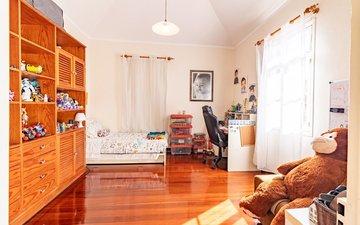 Property slide 18