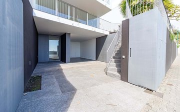 Property slide 5