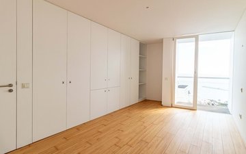 Property slide 21