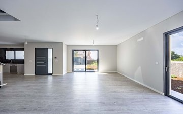 Property slide 8