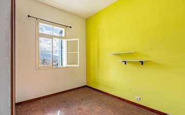 Property slide 8