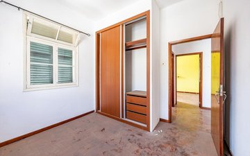 Property slide 6