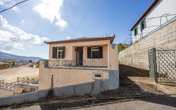 Property slide 11