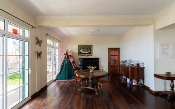 Property slide 14