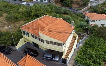 Property slide 16