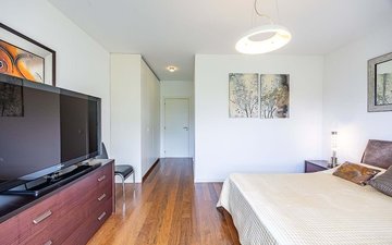 Property slide 14