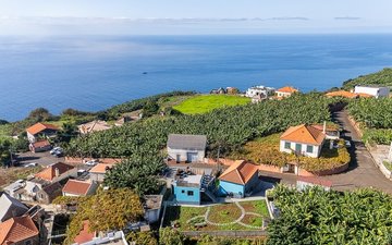 Property slide 35