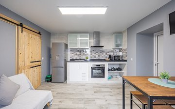 Property slide 16