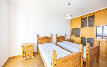 Property slide 7