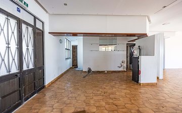Property slide 6