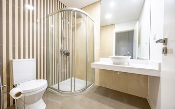 Property slide 10
