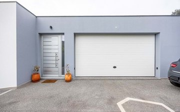 Property slide 31