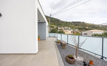 Property slide 28