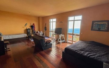 Property slide 21