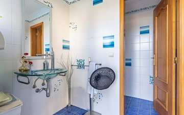 Property slide 36