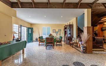 Property slide 48