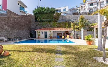 Property slide 32