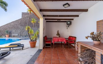 Property slide 38