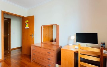 Property slide 6
