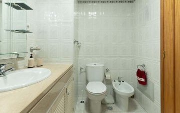 Property slide 19
