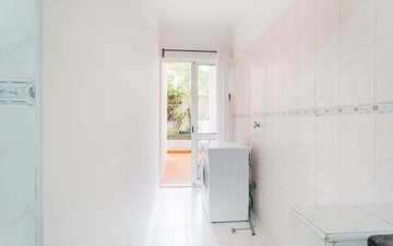 Property slide 7