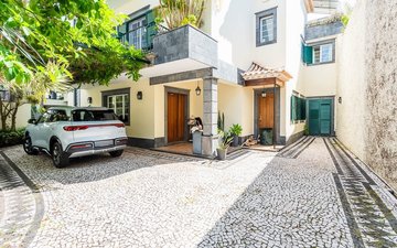 Property slide 26