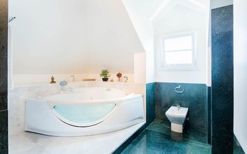 Property slide 19