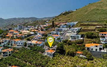 Property slide 20