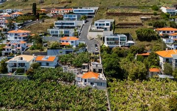 Property slide 19
