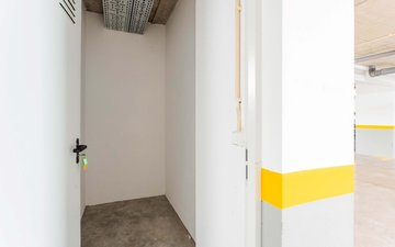 Property slide 17
