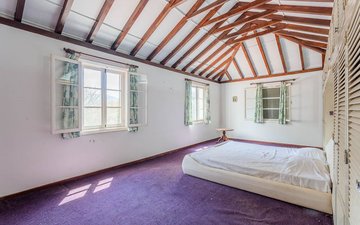 Property slide 25