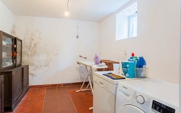 Property slide 20