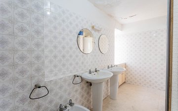 Property slide 23