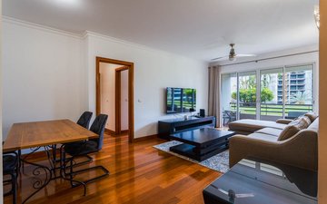 Property slide 10