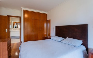Property slide 5