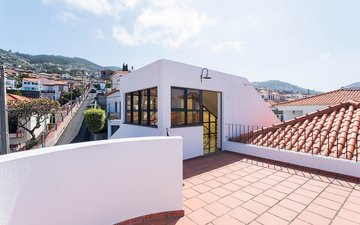 Property slide 5