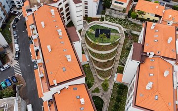 Property slide 19