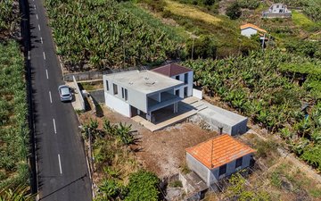 Property slide 28
