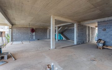 Property slide 39