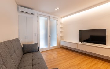 Property slide 9