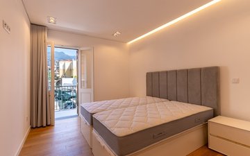 Property slide 5
