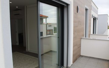 Property slide 44