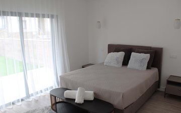 Property slide 21